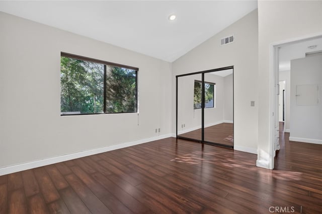 1425 Columbia Dr, Glendale, CA 91205 — photo 28 of 43