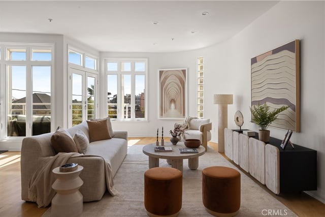 3019 3rd Street 202, Santa Monica, CA 90405 — photo 3 of 41