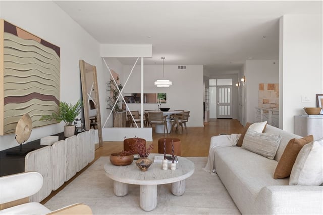 3019 3rd Street 202, Santa Monica, CA 90405 — photo 5 of 41