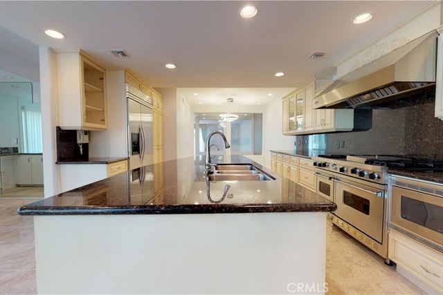 22500 N Summit Ridge, Chatsworth, CA 91311 — photo 22 of 67