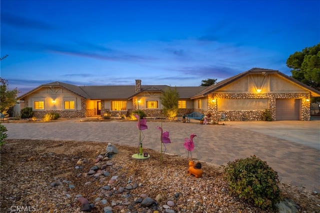 2651 W Avenue N12, Palmdale, CA 93551 — photo 4 of 75
