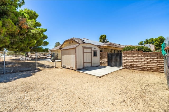 2651 W Avenue N12, Palmdale, CA 93551 — photo 64 of 75