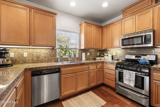 160 Via Katrina, Newbury Park, CA 91320 — photo 13 of 27