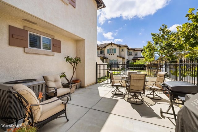 160 Via Katrina, Newbury Park, CA 91320 — photo 4 of 27