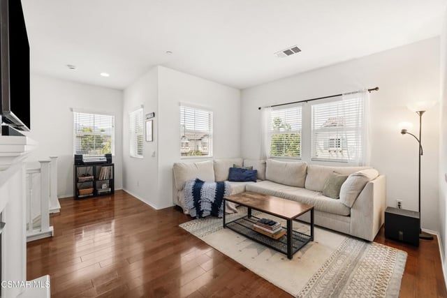 160 Via Katrina, Newbury Park, CA 91320 — photo 8 of 27
