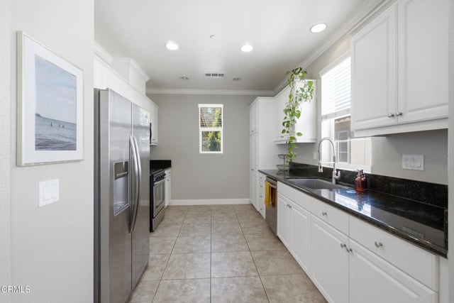 3146 N Ventura Road, Oxnard, CA 93036 — photo 11 of 46