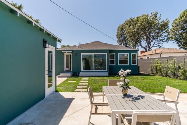3810 Olmsted Avenue, Los Angeles, CA 90008 — photo 24 of 28