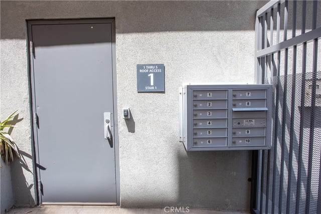 815 S Harvard Boulevard 201, Los Angeles, CA 90005 — photo 41 of 41
