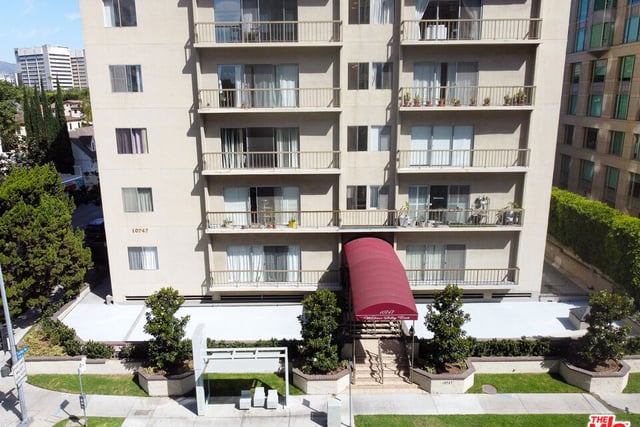 10747 Wilshire Boulevard PH4, Los Angeles, CA 90024 — photo 7 of 26