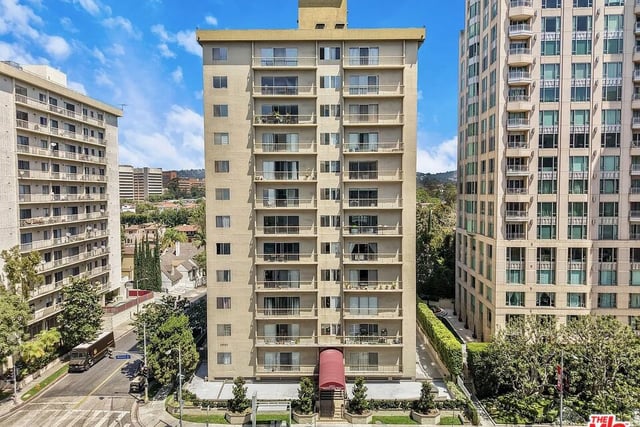 10747 Wilshire Boulevard PH4, Los Angeles, CA 90024 — photo 9 of 26