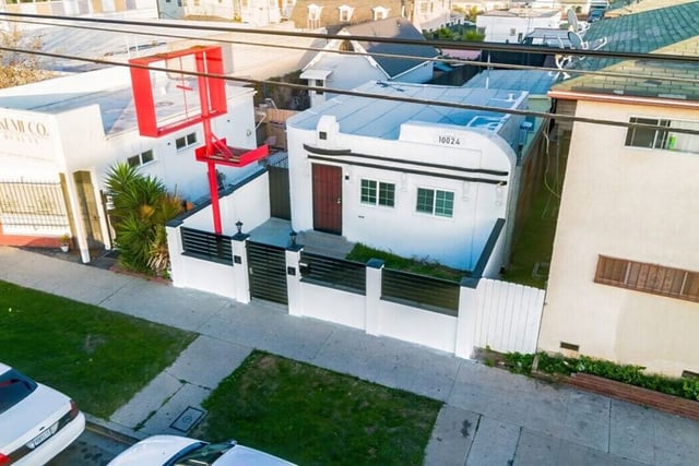 10024 S Western Avenue, Los Angeles, CA 90047 — photo 8 of 25