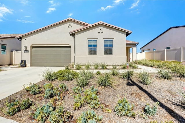 29455 Corte Halcon, Valencia, CA 91354 — photo 2 of 25