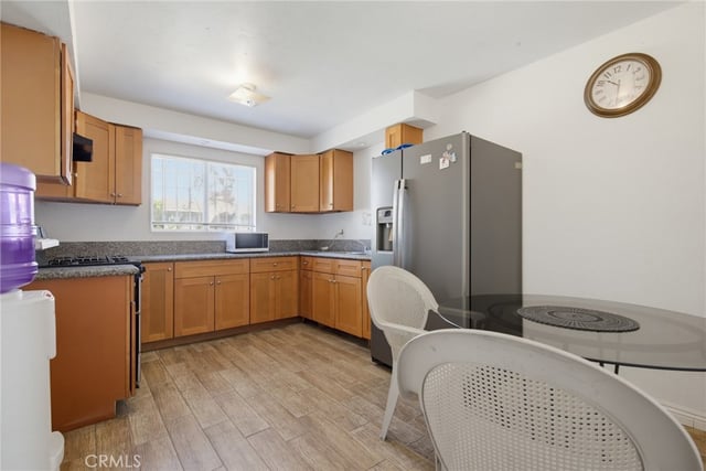 13 Paradise N, Carson, CA 90745 — photo 5 of 22