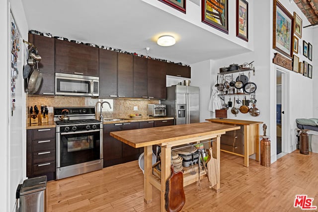 460 S Spring Street 1217, Los Angeles, CA 90013 — photo 9 of 27