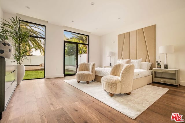 425 N Palm Drive 103, Beverly Hills, CA 90210 — photo 15 of 33
