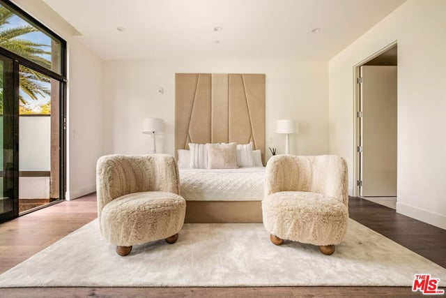 425 N Palm Drive 103, Beverly Hills, CA 90210 — photo 16 of 33
