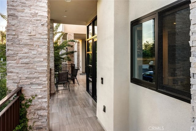 18717 Redwing, Tarzana, CA 91356 — photo 28 of 55