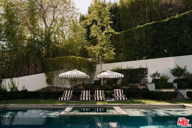 2331 Chislehurst Drive, Los Angeles, CA 90027 — photo 2 of 25