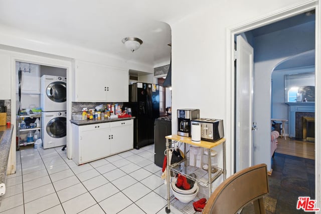 3237 W 74th Street, Los Angeles, CA 90043 — photo 16 of 29