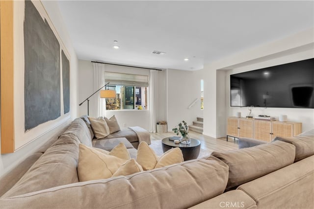 27582 Manzanita Way, Valencia, CA 91381 — photo 10 of 60