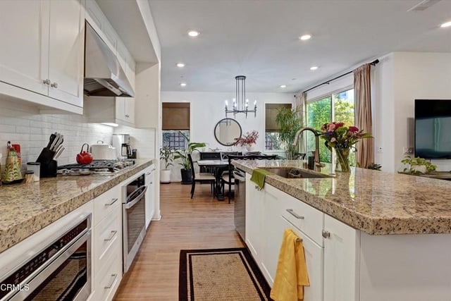 1951 Tangelo Way, Santa Paula, CA 93060 — photo 11 of 46