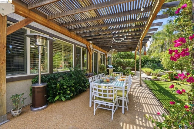 325 San Marino Ln, Brentwood, CA 94513 — photo 59 of 70