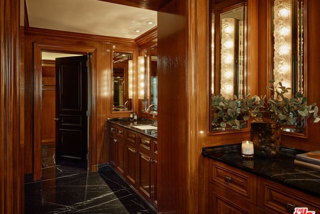 826 Greenway Drive, Beverly Hills, CA 90210 — photo 19 of 27