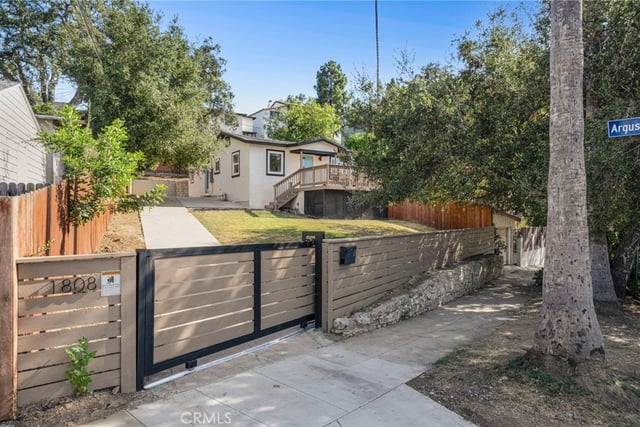 1808 Chickasaw Avenue, Los Angeles, CA 90041 — photo 2 of 22