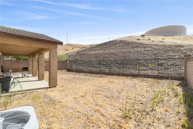 37316 Paintbrush, Palmdale, CA 93551 — photo 33 of 40