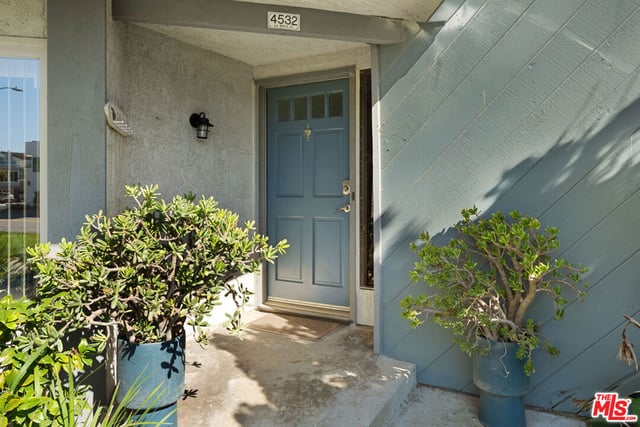 4532 La Brea Street, Oxnard, CA 93035 — photo 3 of 45
