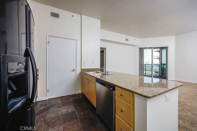 388 E Ocean Boulevard 1401, Long Beach, CA 90802 — photo 7 of 33