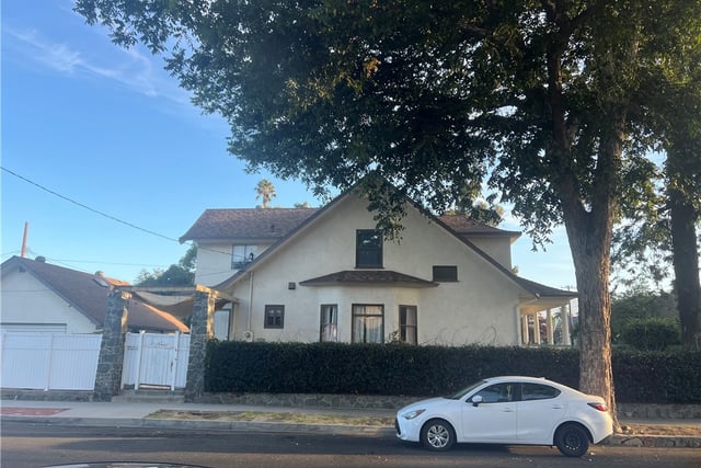 807 N Gibbs, Pomona, CA 91767 — photo 4 of 8