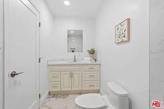 10308 Keswick Avenue, Los Angeles, CA 90064 — photo 12 of 28