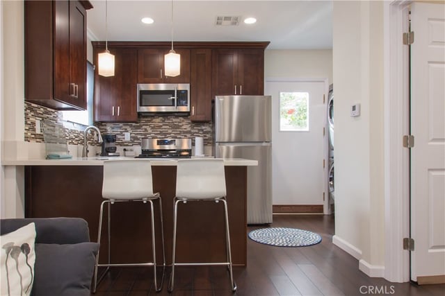 239 W Hillcrest, Inglewood, CA 90301 — photo 33 of 49