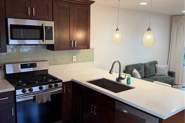 239 W Hillcrest, Inglewood, CA 90301 — photo 42 of 49