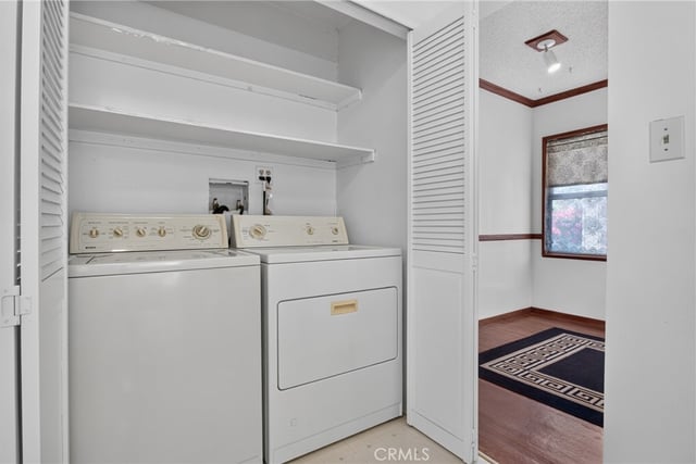 19134 Welby, Reseda, CA 91335 — photo 15 of 32