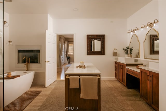 14709 Otsego, Sherman Oaks, CA 91403 — photo 16 of 29
