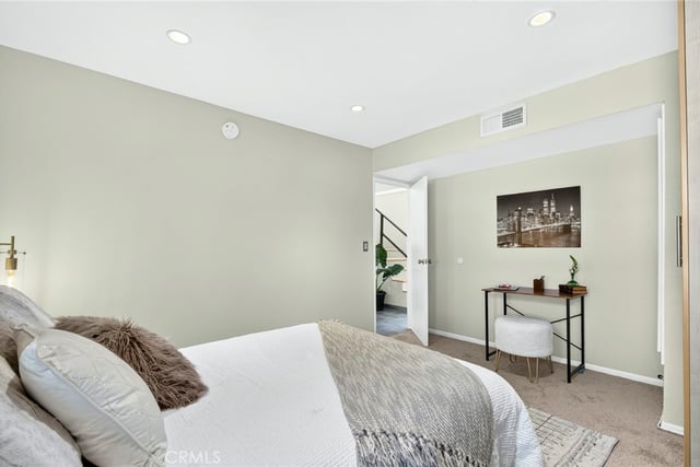 4660 Coldwater Canyon Avenue 20, Studio City, CA 91604 — photo 20 of 47