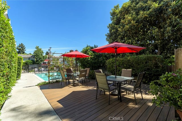 4660 Coldwater Canyon Avenue 20, Studio City, CA 91604 — photo 36 of 47