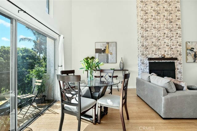 4660 Coldwater Canyon Avenue 20, Studio City, CA 91604 — photo 5 of 47