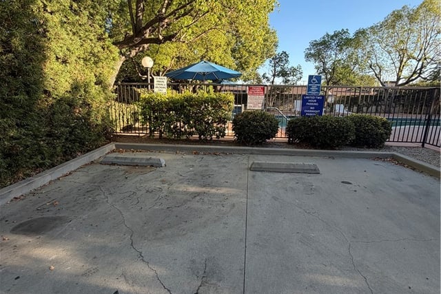 19350 Sherman way 138, Reseda, CA 91335 — photo 22 of 23