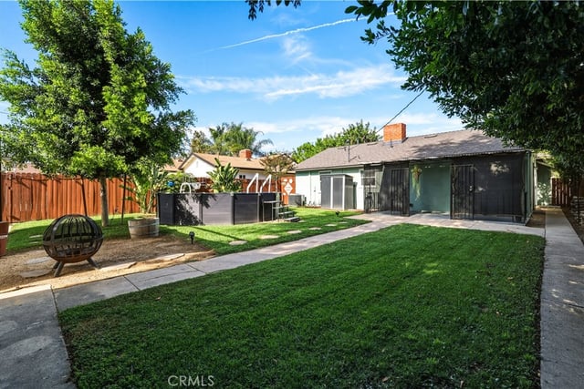 7817 Louise Avenue, Northridge, CA 91325 — photo 16 of 21