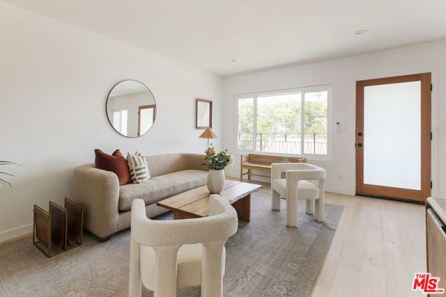 2135 Bellevue Avenue 10, Los Angeles, CA 90026 — photo 3 of 15