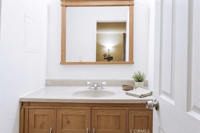 15344 Weddington Street 104, Sherman Oaks, CA 91411 — photo 13 of 26