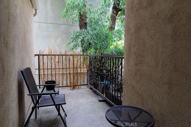 15344 Weddington Street 104, Sherman Oaks, CA 91411 — photo 20 of 26