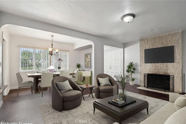 12636 Glynn, Downey, CA 90242 — photo 4 of 22