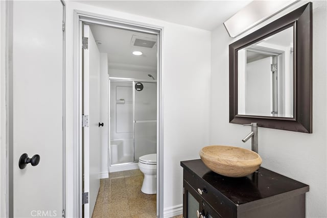 323 E Dayman 3, Long Beach, CA 90806 — photo 11 of 14