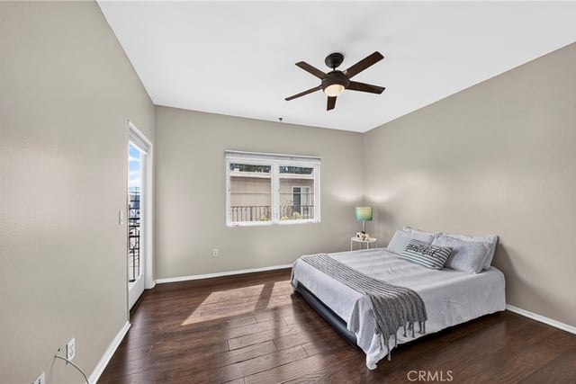 11124 Burbank Boulevard 108, North Hollywood, CA 91601 — photo 15 of 46