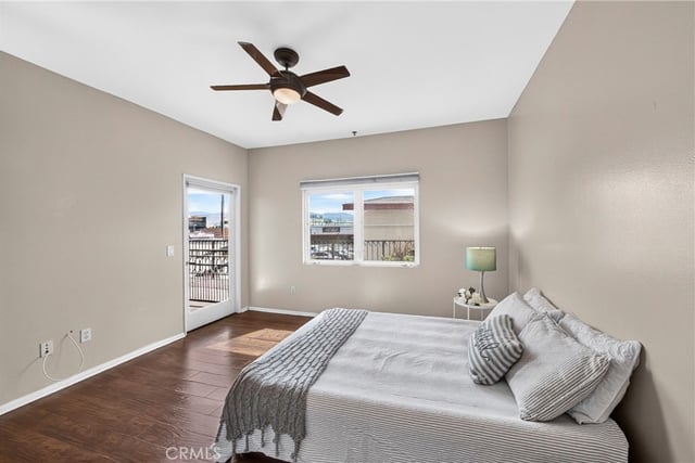 11124 Burbank Boulevard 108, North Hollywood, CA 91601 — photo 16 of 46