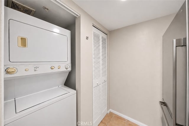 11124 Burbank Boulevard 108, North Hollywood, CA 91601 — photo 31 of 46